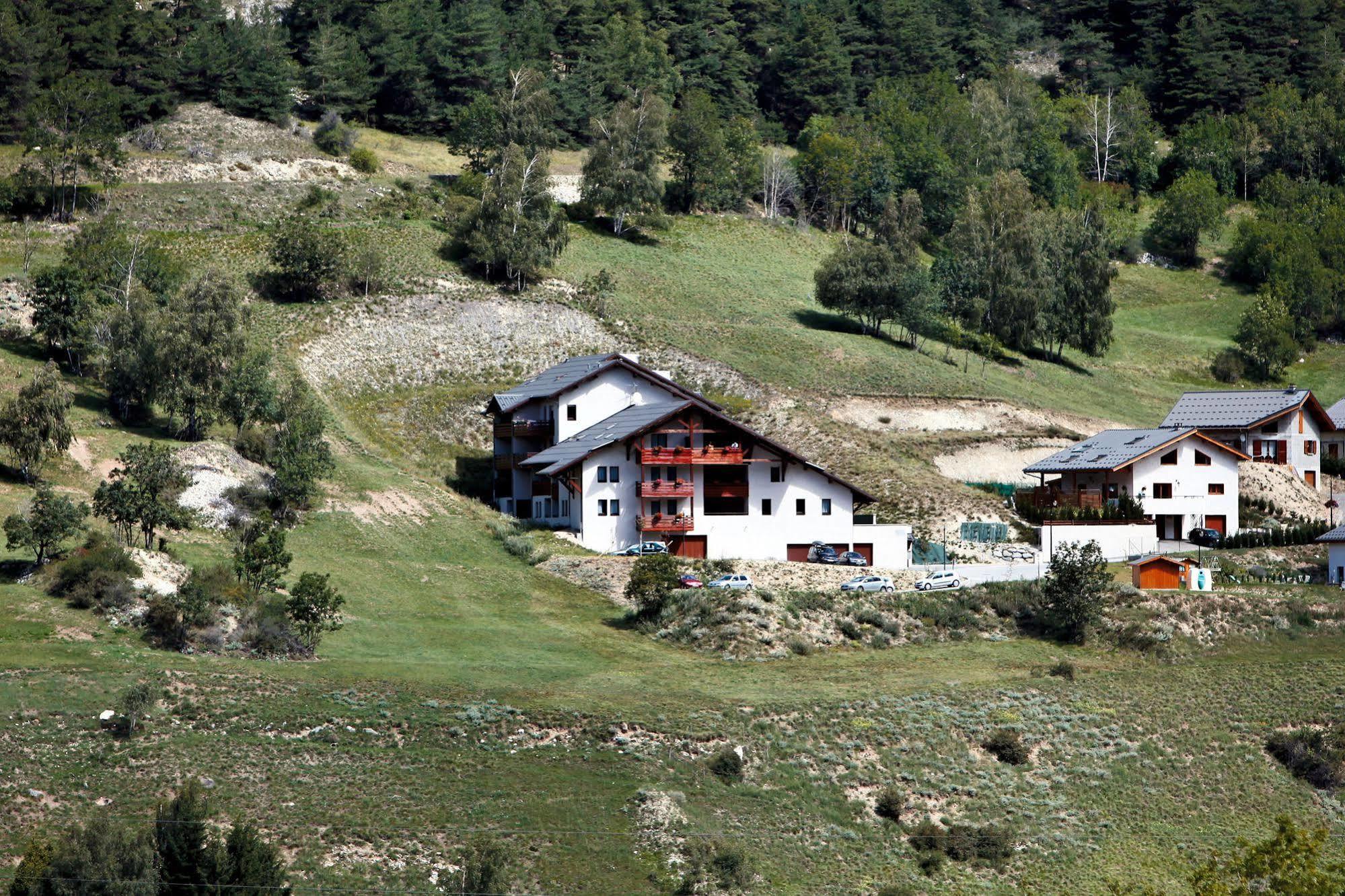 Residence Plein Soleil Avrieux Exterior photo